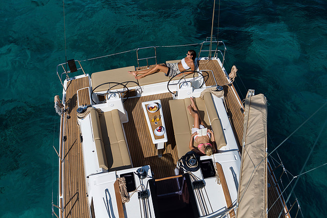 Algarve Yacht Charter - Albufeira Luxury Cruise